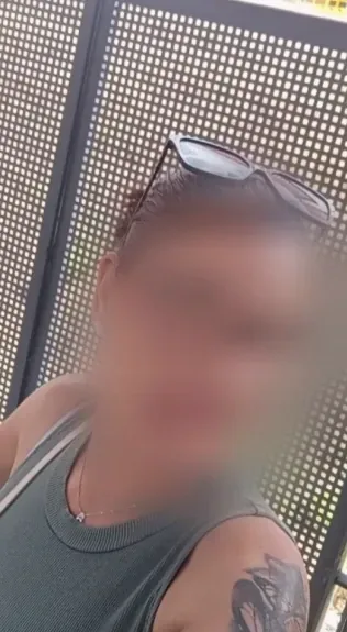 Alba, 38 años