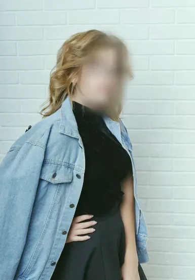 Lara, 26 años