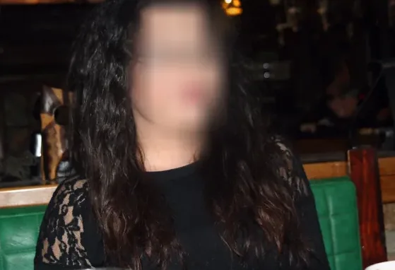 Nawal, 24 años